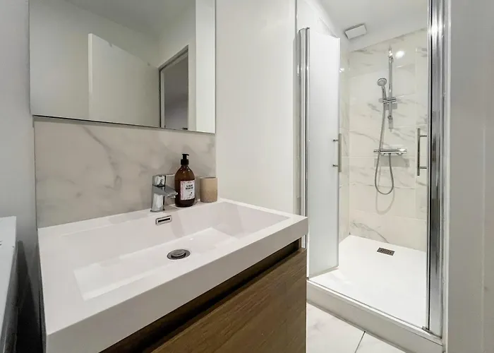 T2 La Doutre 2-4 Personnes Apartament